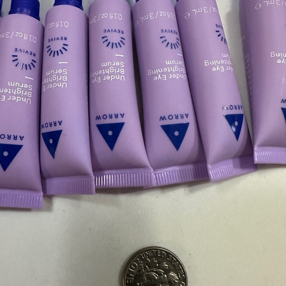 Arrow Under Eye Brightening Serum 15 pcs - Picture 2 of 5